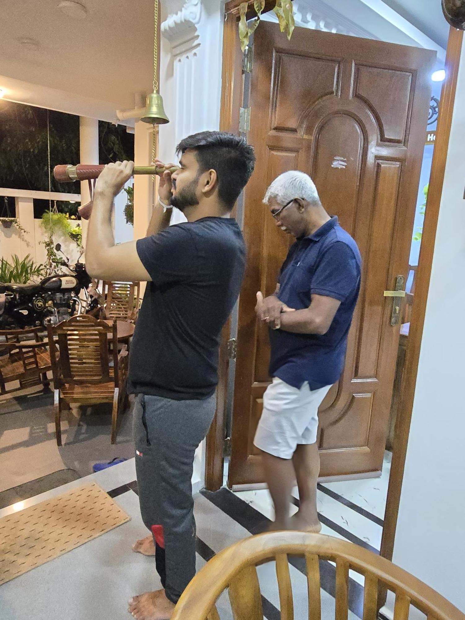 Munril Guest Leilighet Jaffna Eksteriør bilde